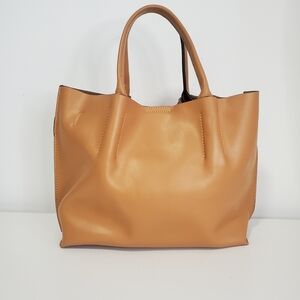 Elegant Tan Vegan Leather Tote Bag